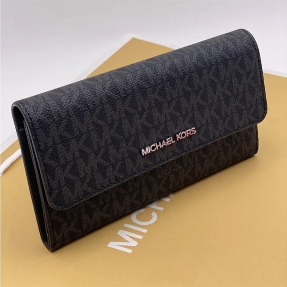 Michael Kors Jet Set Travel Trifold Wallet Black